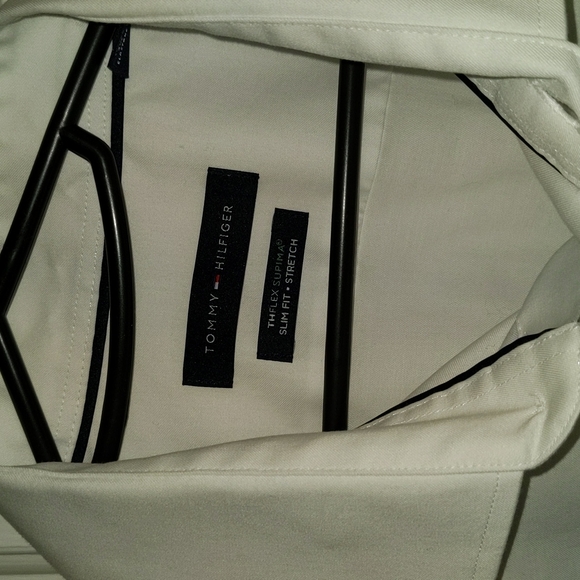 ✨ Fresh White Button Down Dress Shirt - Picture 2 of 3